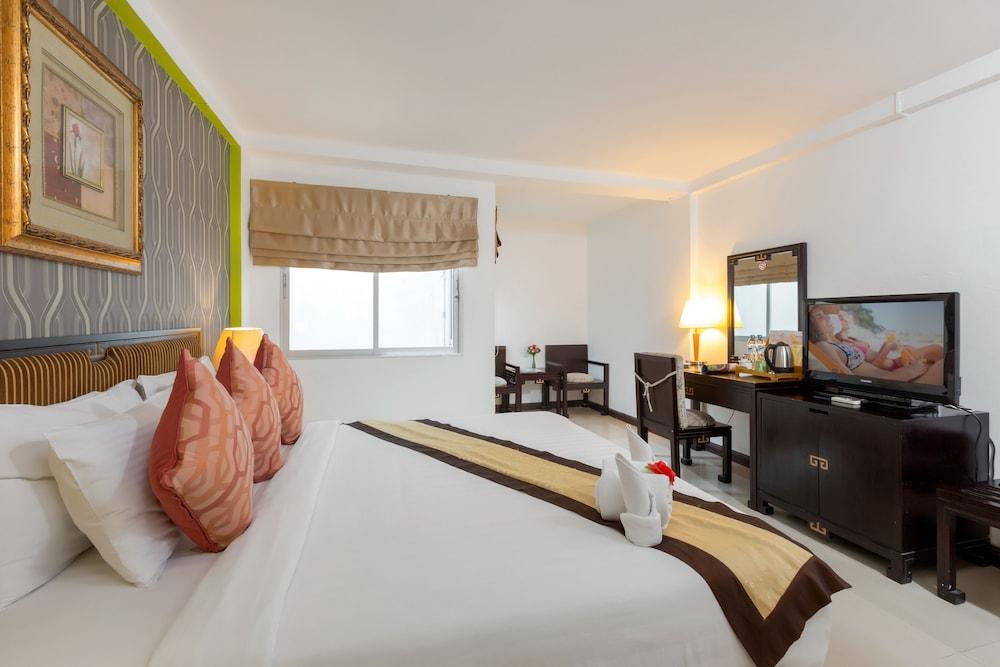 The Golden Ville Boutique Hotel And Spa Pattaya Zewnętrze zdjęcie