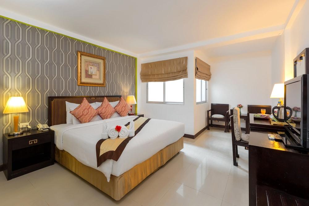 The Golden Ville Boutique Hotel And Spa Pattaya Zewnętrze zdjęcie